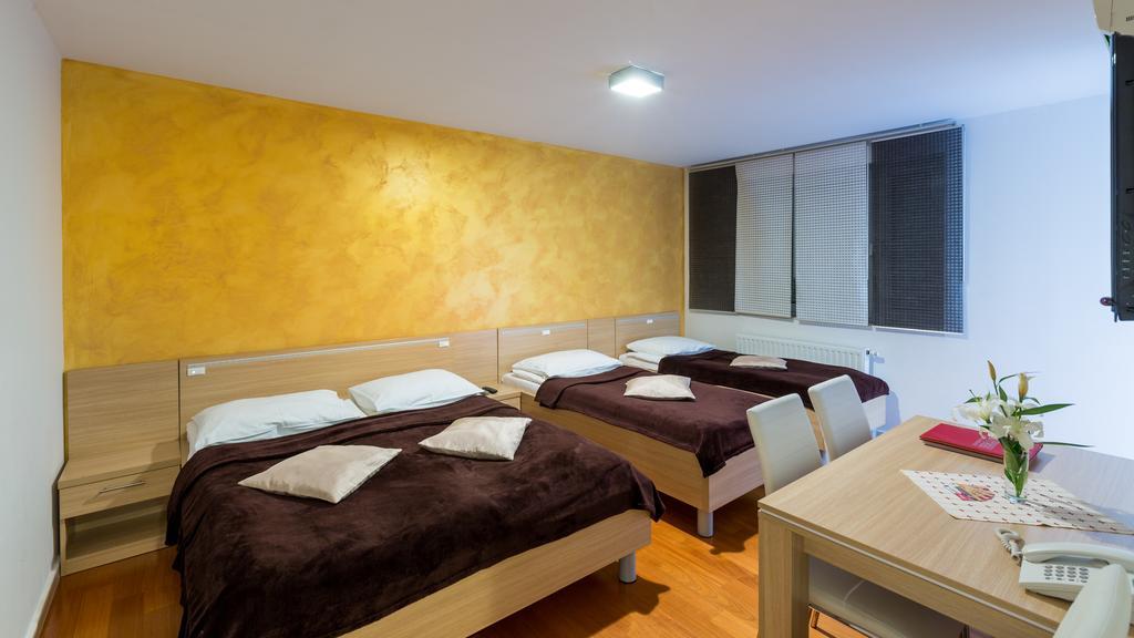 Dream Hotel 3*
